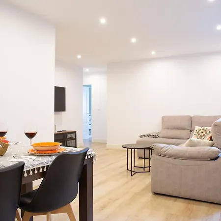 Appartamento Nuevo, Grande Con Garaje, Arena, Casco Viejo