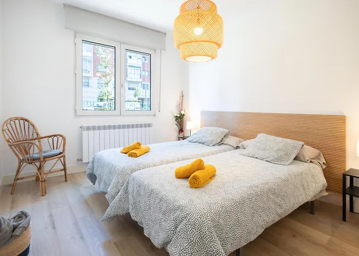 Nuevo, Grande Con Garaje, Arena, Casco Viejo Μπιλμπάο